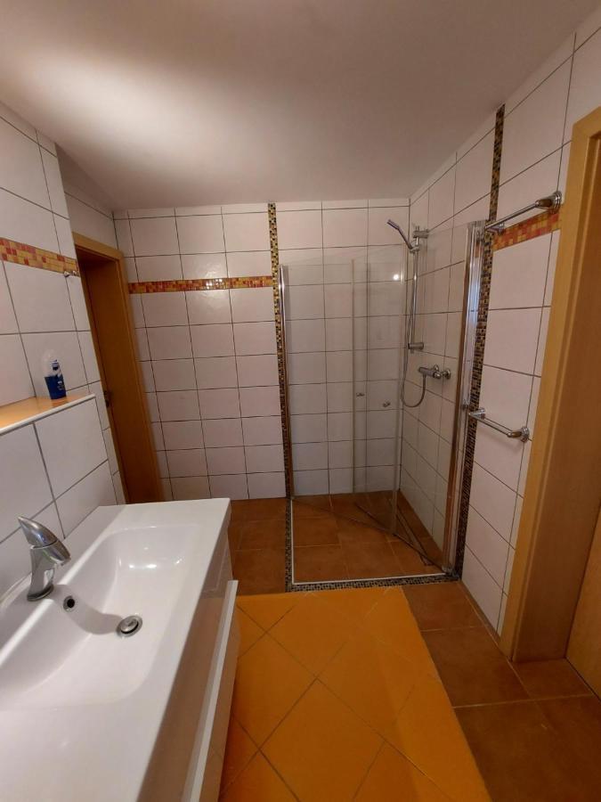 Lovely Appartment With Private Patio And Private Entrance In Luxembourg 60M2 Saeul Exterior photo